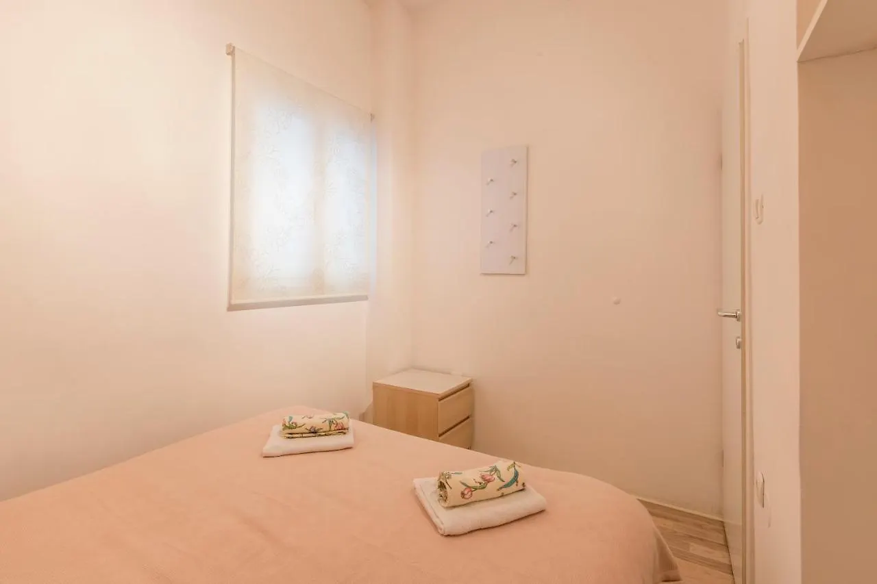 Vito Apartment سبليت 0*,